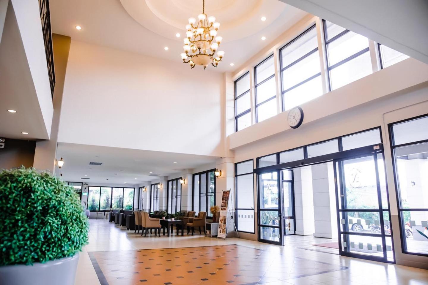 OYO 456 Nipa Garden Hotel Surat Thani Exterior foto